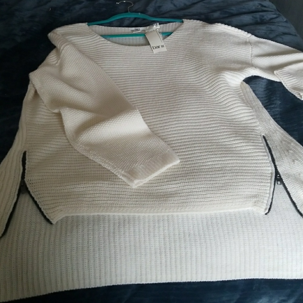 Bar lll over-sized  knitted sweater.